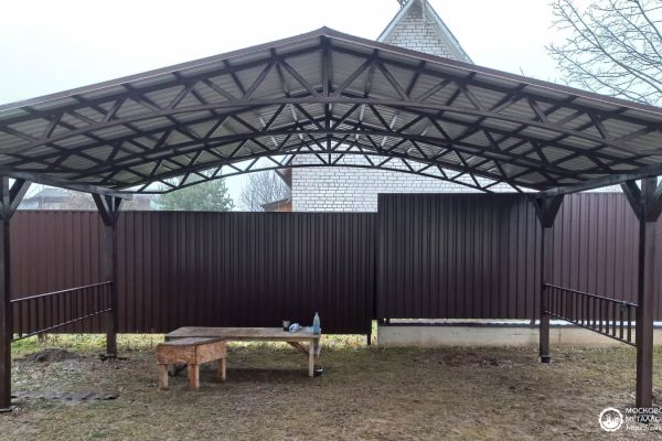 Навес из металлочерепицы